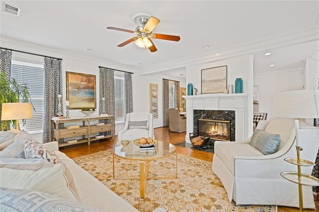 3 bedroom, 3 bathroom, 2,276 sq ft single family residence for sale at 341 Irwin Street, Atlanta, GA 30312 — photo 3