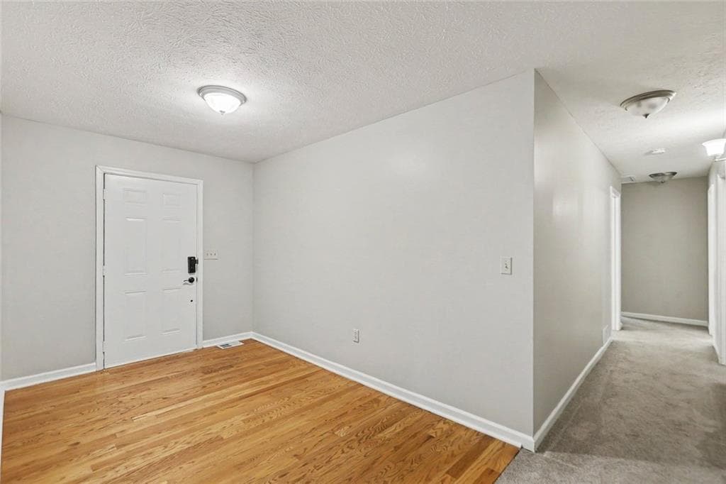 3 bedroom, 2 bathroom, 2,122 sq ft single family residence for sale at 8953 E Carroll Road, Winston, GA 30187 — photo 6