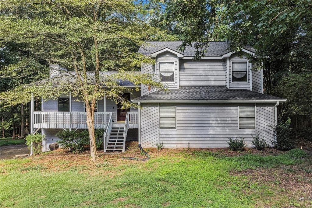 3 bedroom, 3 bathroom, 2,304 sq ft single family residence for sale at 219 Park Avenue, Woodstock, GA 30188