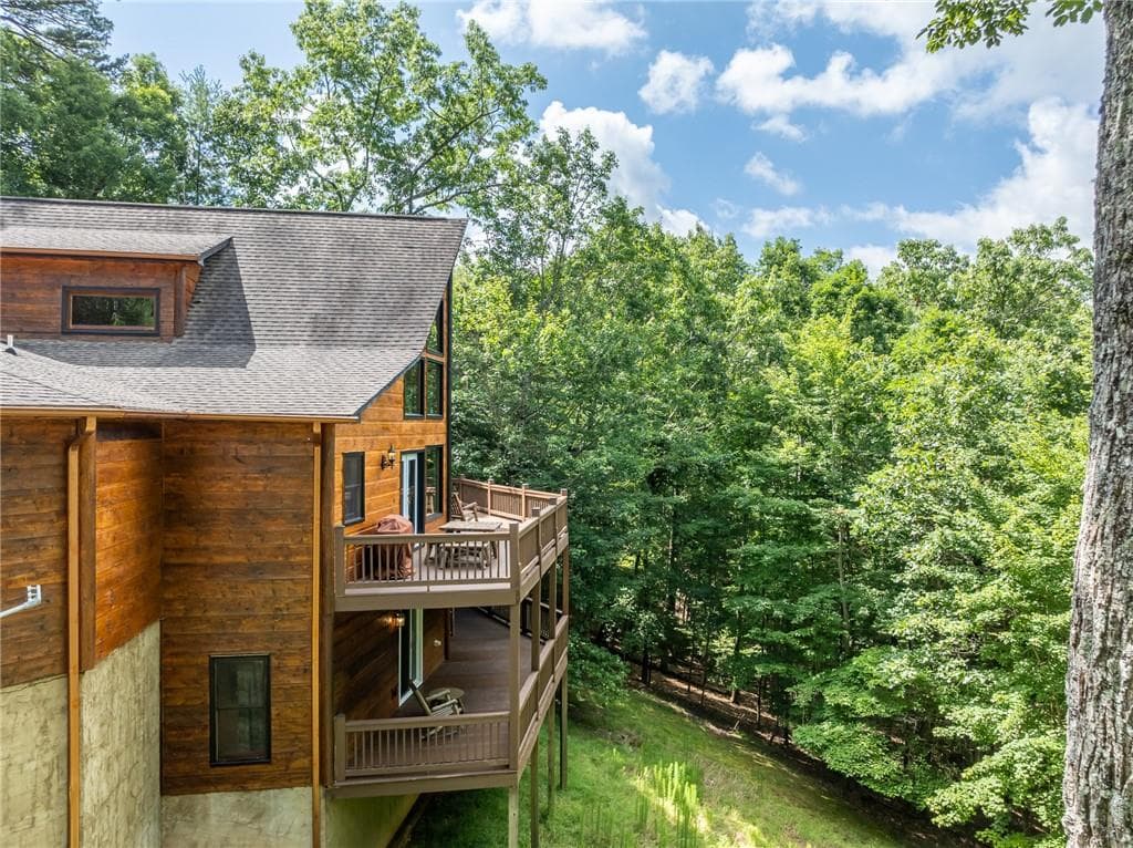 4 bedroom, 4 bathroom, 4,064 sq ft single family residence for sale at 30 Shepherds Lane, Morganton, GA 30560 — photo 5