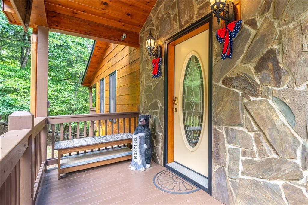 4 bedroom, 4 bathroom, 4,064 sq ft single family residence for sale at 30 Shepherds Lane, Morganton, GA 30560 — photo 6