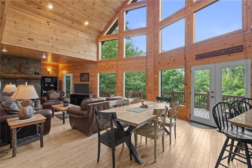 4 bedroom, 4 bathroom, 4,064 sq ft single family residence for sale at 30 Shepherds Lane, Morganton, GA 30560 — photo 9