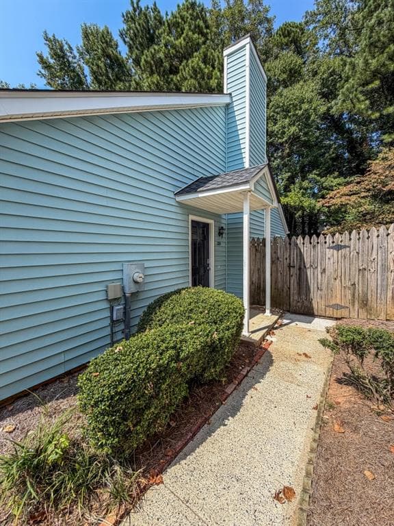 2 bedroom, 2 bathroom, 958 sq ft single family residence for sale at 2764 Saint Charles Lane, Kennesaw, GA 30144 — photo 4