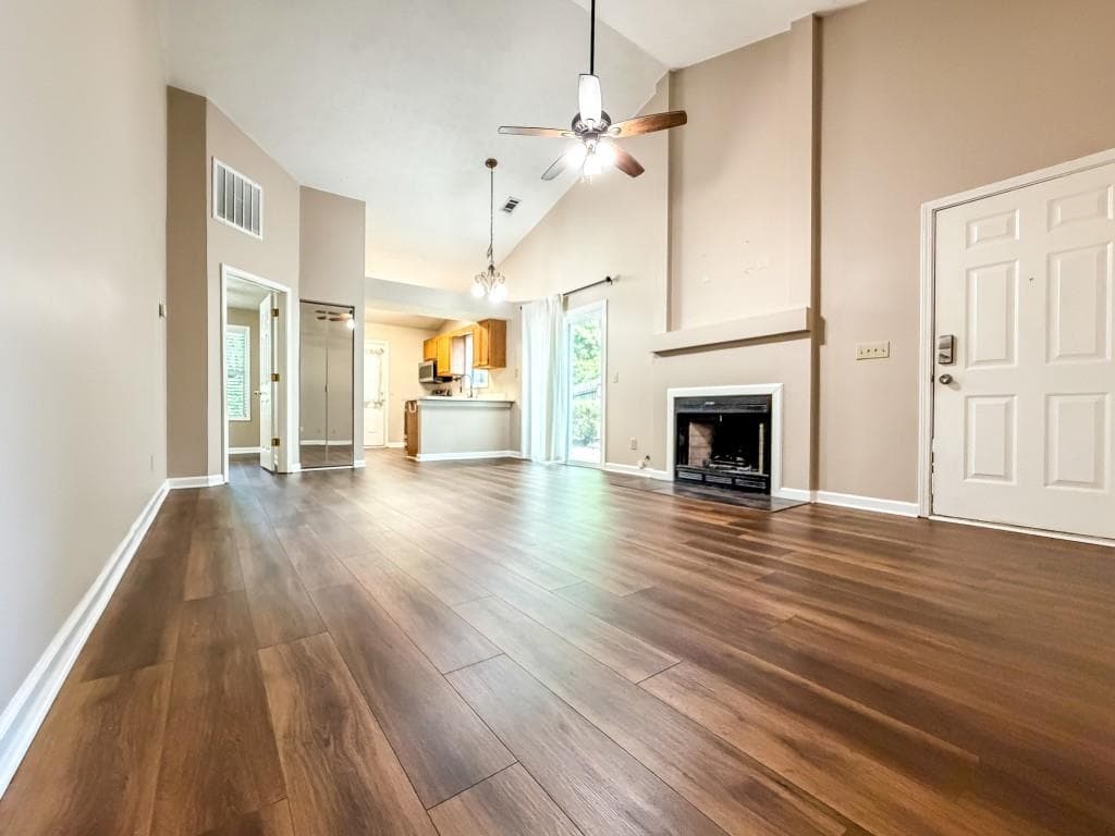 2 bedroom, 2 bathroom, 958 sq ft single family residence for sale at 2764 Saint Charles Lane, Kennesaw, GA 30144 — photo 10