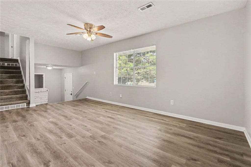 3 bedroom, 2 bathroom, 1,756 sq ft single family residence for sale at 940 Michael Drive, Atlanta, GA 30349 — photo 3