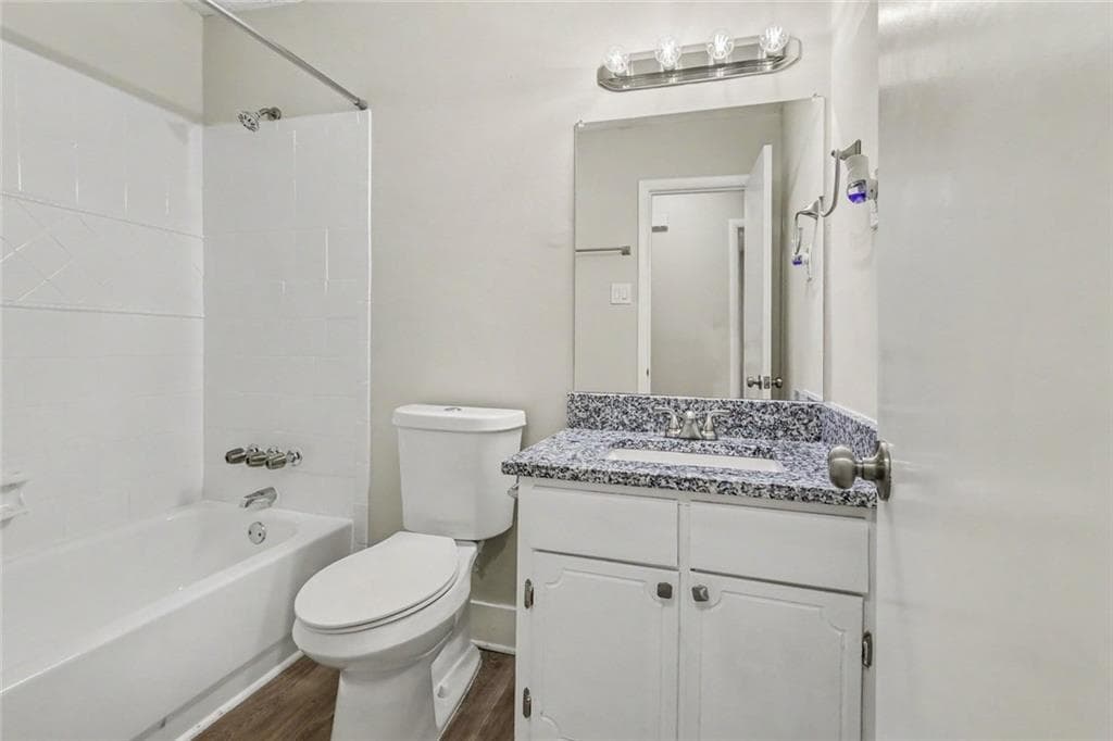 3 bedroom, 2 bathroom, 1,756 sq ft single family residence for sale at 940 Michael Drive, Atlanta, GA 30349 — photo 9