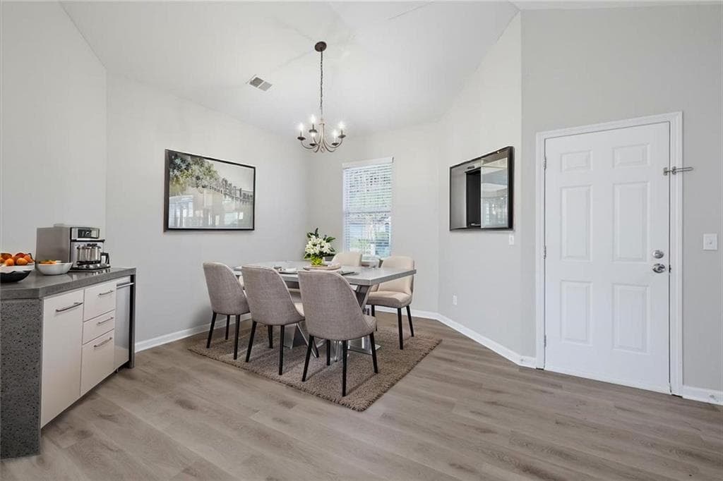 3 bedroom, 2 bathroom, 1,493 sq ft single family residence for sale at 7923 Bluefin Trail, Union City, GA 30291 — photo 8
