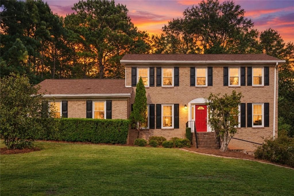 4 bedroom, 3 bathroom, 2,348 sq ft single family residence for sale at 2196 Lunceford Lane, Lilburn, GA 30047 — photo 2