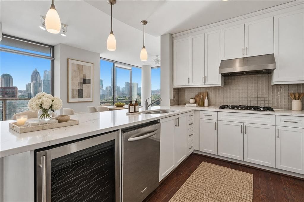 2 bedroom, 3 bathroom, 1,535 sq ft condominium for sale at 270 17th Street 1001, Atlanta, GA 30363 — photo 8