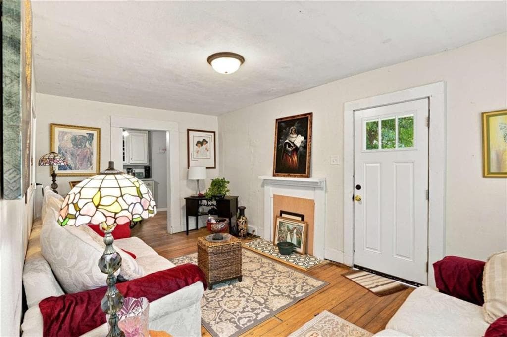 2 bedroom, 1 bathroom, 979 sq ft single family residence for sale at 100 1st Street, Summerville, GA 30747 — photo 6