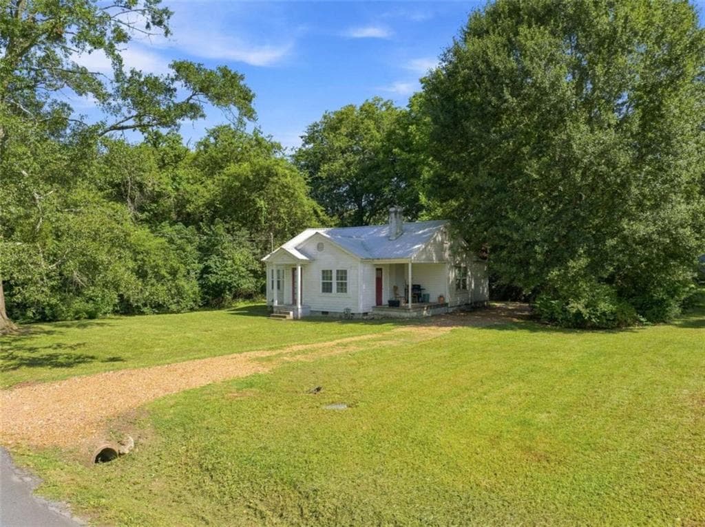 2 bedroom, 1 bathroom, 979 sq ft single family residence for sale at 100 1st Street, Summerville, GA 30747 — photo 10