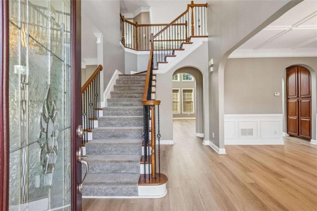 6 bedroom, 5 bathroom, 4,862 sq ft single family residence for sale at 917 Wallace Falls Drive, Braselton, GA 30517 — photo 6