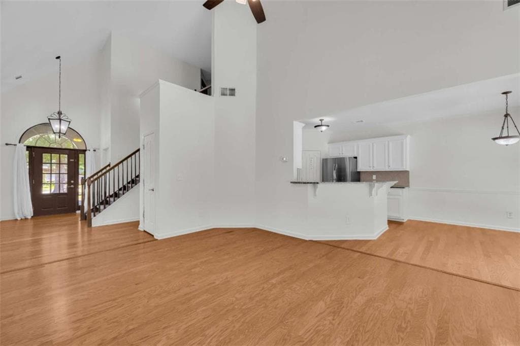 4 bedroom, 3 bathroom, 2,352 sq ft single family residence for sale at 383 Spinner Drive, Jefferson, GA 30549 — photo 7
