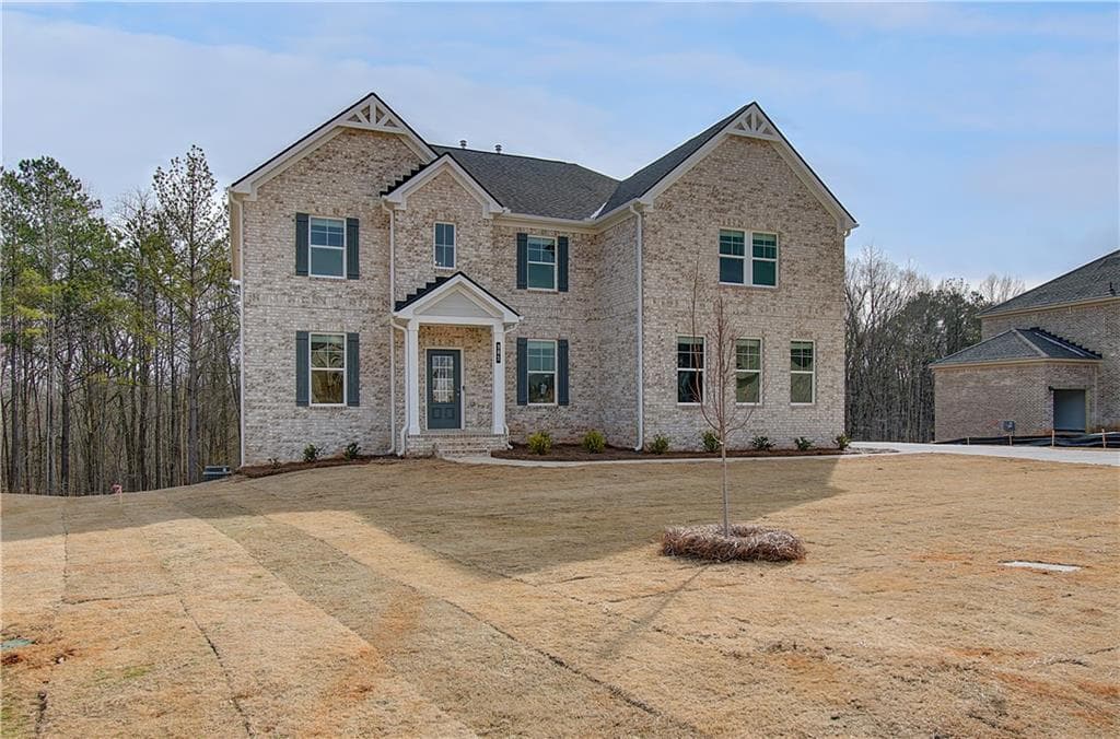 5 bedroom, 4 bathroom, 3,855 sq ft single family residence for sale at 213 Delta Drive, Mcdonough, GA 30253 — photo 3