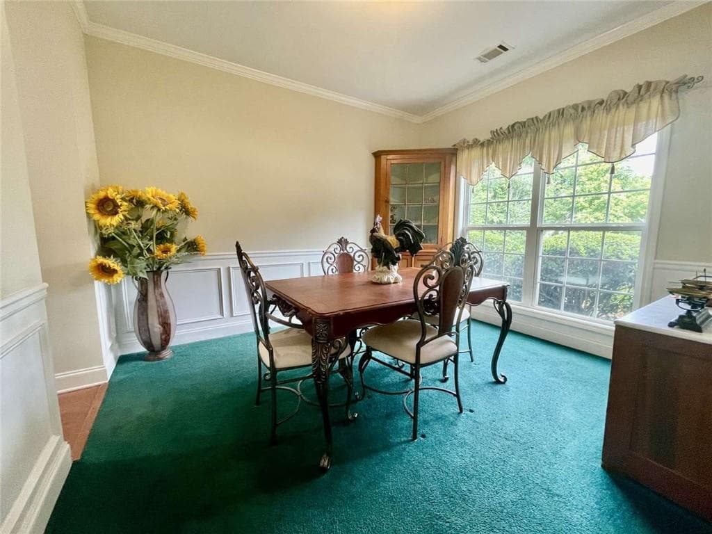 4 bedroom, 3 bathroom, 2,026 sq ft single family residence for sale at 930 Vinings Drive, Winder, GA 30680 — photo 9