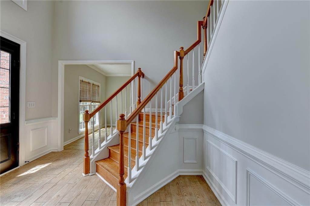 4 bedroom, 3 bathroom, 2,315 sq ft single family residence for rent at 2835 Crestmont, Cumming, GA 30041 for $2,995 a month — photo 6