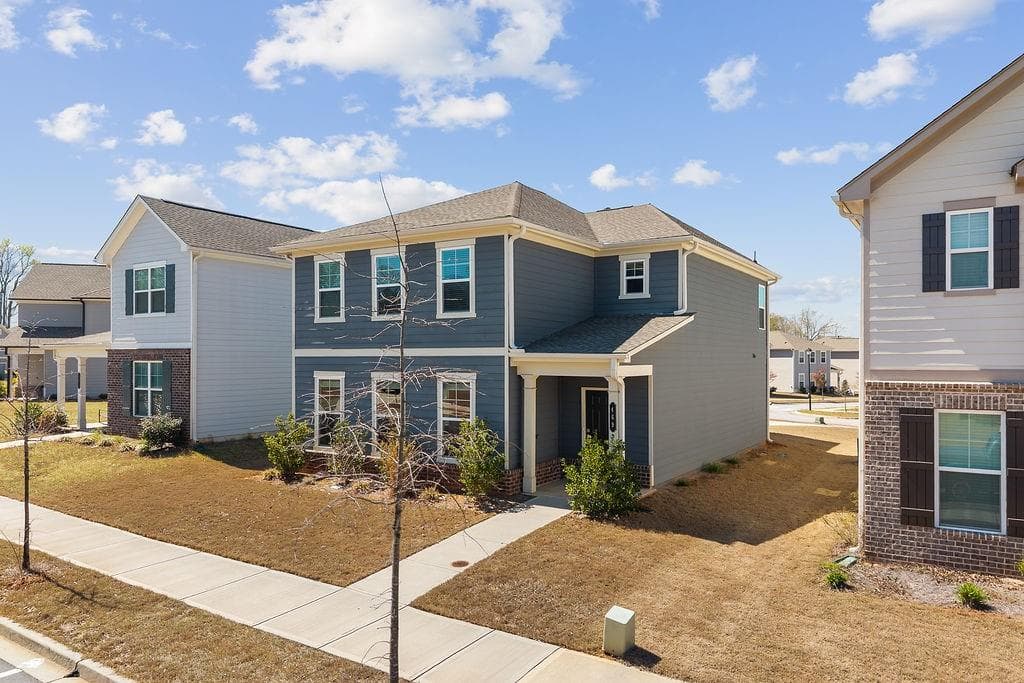 4 bedroom, 3 bathroom, 2,330 sq ft single family residence for rent at 469 Golden eagle pkwy, Braselton, GA 30517 for $2,200 a month — photo 3
