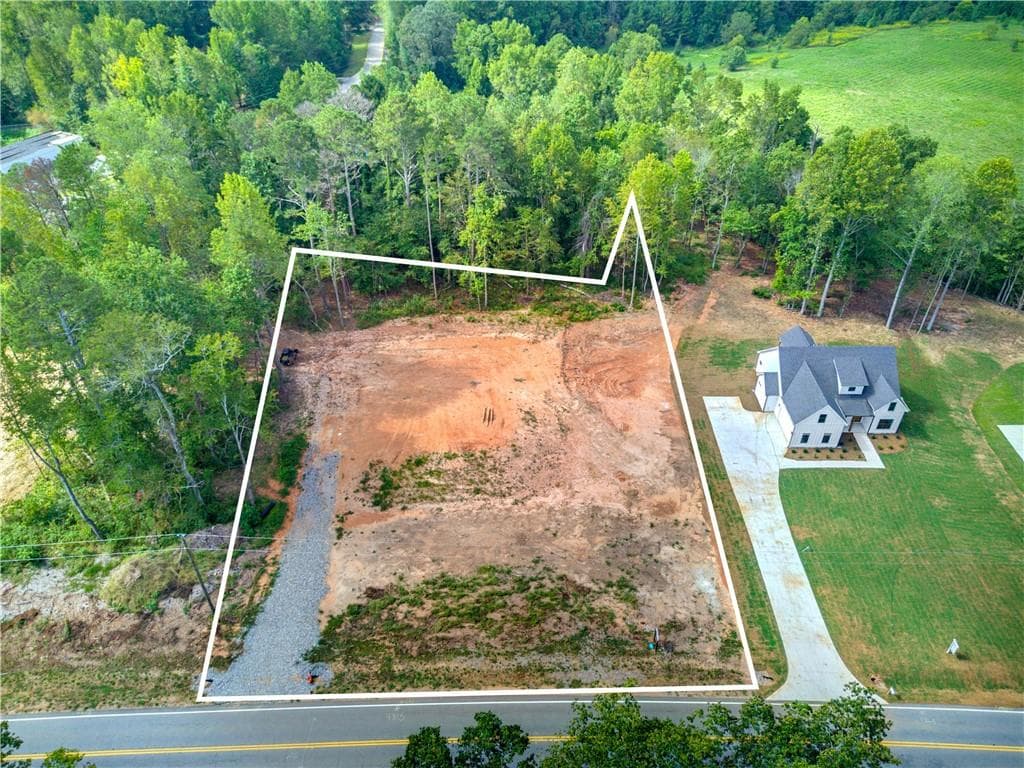 3 bedroom, 2 bathroom single family residence for sale at 4815 Price Road, Gainesville, GA 30506 — photo 6