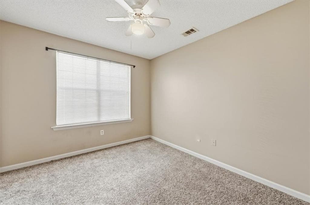 4 bedroom, 2 bathroom, 1,683 sq ft single family residence for sale at 115 Queens Retreat, Savannah, GA 31419 — photo 8