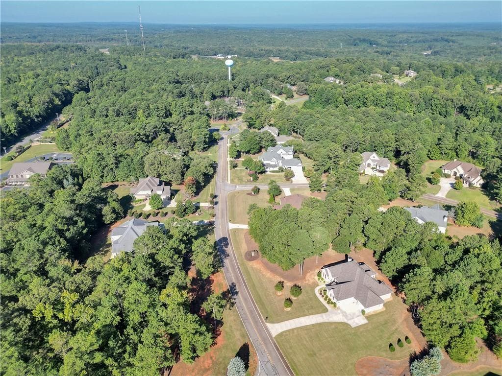 4 bedroom, 4 bathroom, 3,082 sq ft single family residence for sale at 105 Freedom Drive, Forsyth, GA 31029 — photo 4
