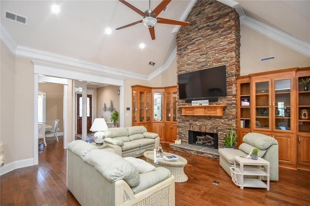4 bedroom, 4 bathroom, 3,082 sq ft single family residence for sale at 105 Freedom Drive, Forsyth, GA 31029 — photo 9