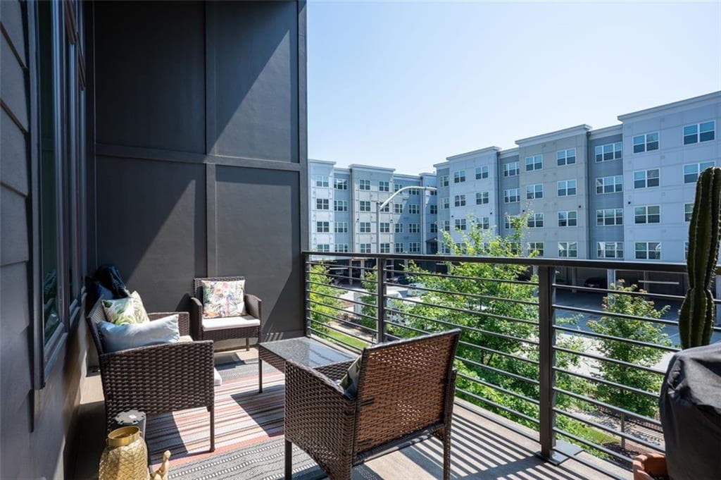 2 bedroom, 2 bathroom, 1,343 sq ft townhouse for rent at 452 Latta Street NE, Atlanta, GA 30308 for $3,200 a month — photo 6