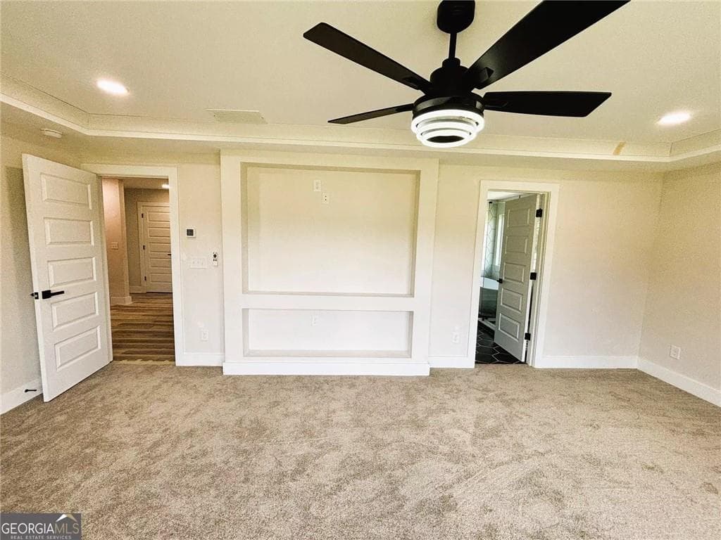 5 bedroom, 3 bathroom, 2,782 sq ft single family residence for sale at 405 Norman Court, Hampton, GA 30228 — photo 2