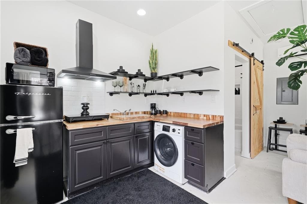 1 bedroom, 1 bathroom, 288 sq ft single family residence for sale at 710 Lumber Company Road, Talking Rock, GA 30175 — photo 7
