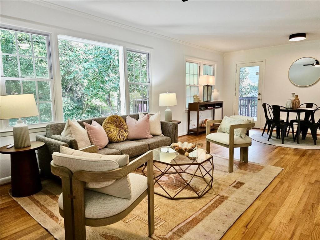4 bedroom, 2 bathroom, 1,700 sq ft single family residence for sale at 2632 Laurel Ridge Drive, Decatur, GA 30033 — photo 3