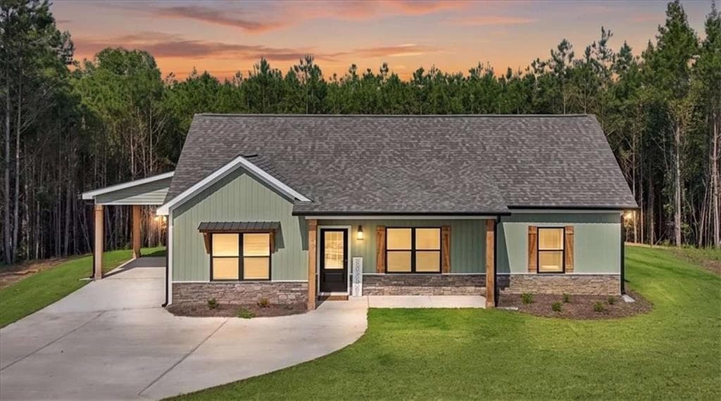3 bedroom, 2 bathroom, 1,297 sq ft single family residence for sale at 466 Mount Zion Church Road, Tallapoosa, GA 30176