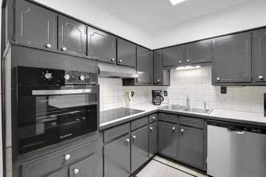 3 bedroom, 2 bathroom, 1,528 sq ft single family residence for sale at 4847 Shadowwood Court, Lilburn, GA 30047 — photo 5