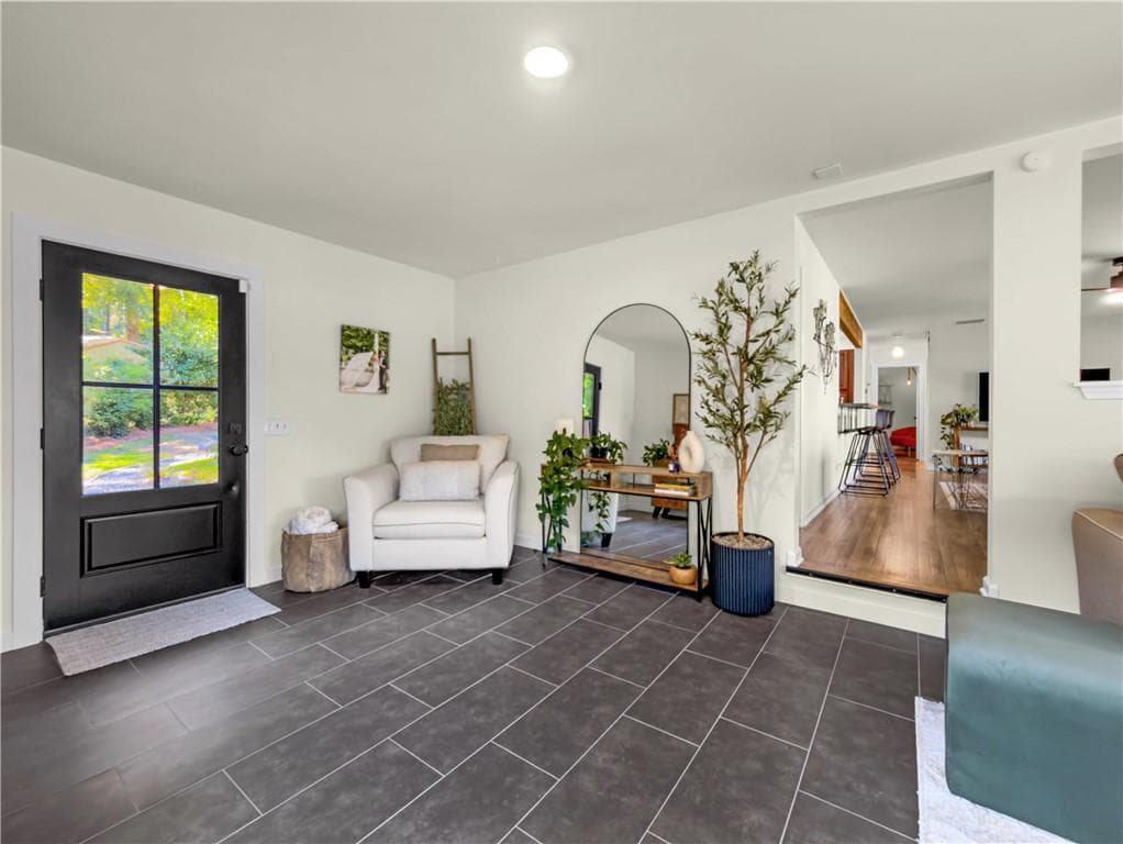 3 bedroom, 2 bathroom, 1,841 sq ft single family residence for sale at 3118 Jodeco Drive, Jonesboro, GA 30236 — photo 10