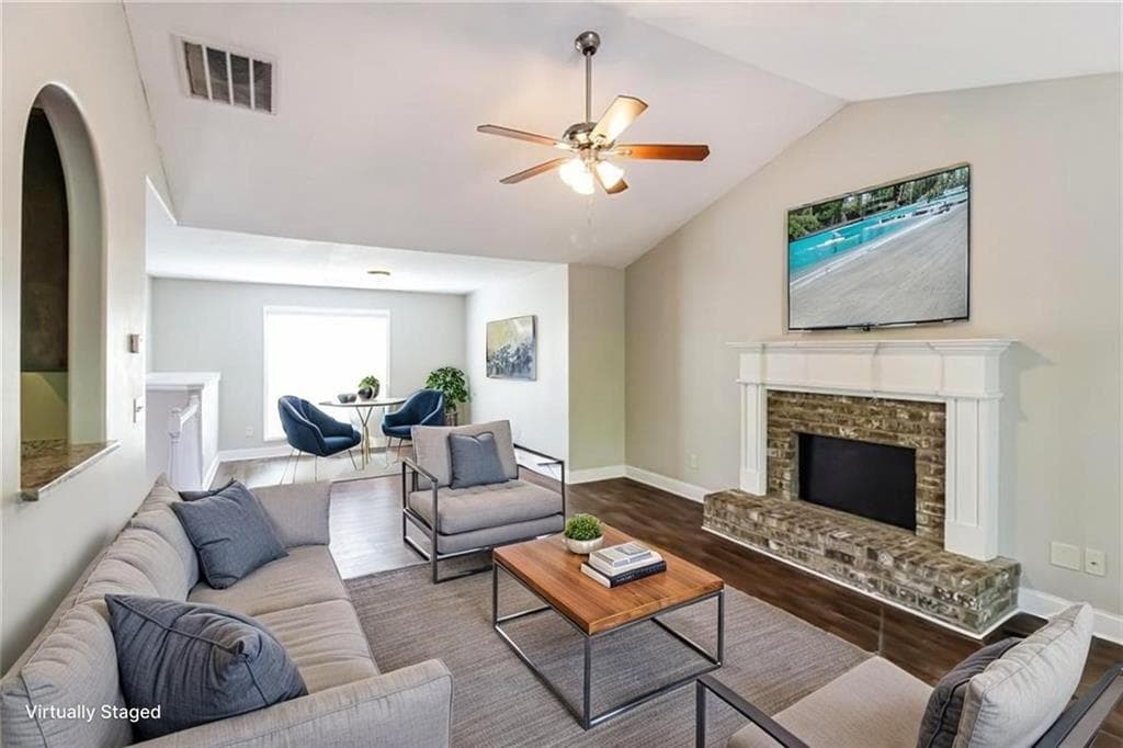 4 bedroom, 3 bathroom, 2,462 sq ft single family residence for sale at 1928 Paynes Point, Winder, GA 30680 — photo 5