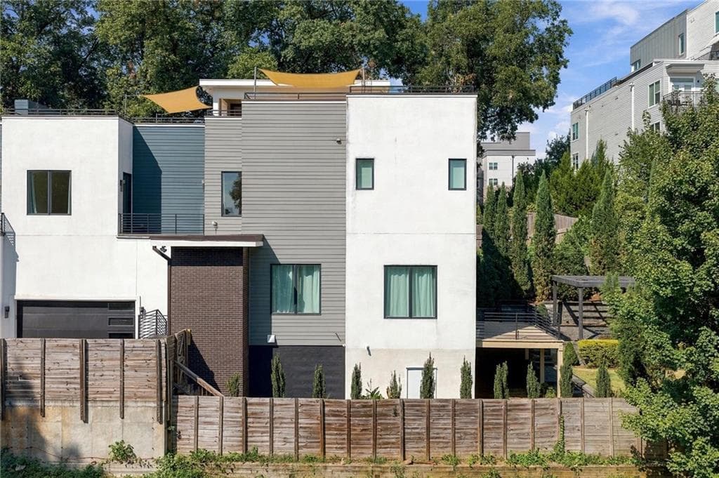 3 bedroom, 5 bathroom, 3,093 sq ft townhouse for sale at 522 Boulevard Place 2, Atlanta, GA 30308 — photo 2