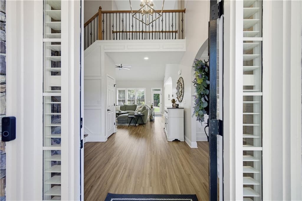 4 bedroom, 3 bathroom, 2,577 sq ft single family residence for sale at 2850 Dartmouth Place, Cumming, GA 30041 — photo 2