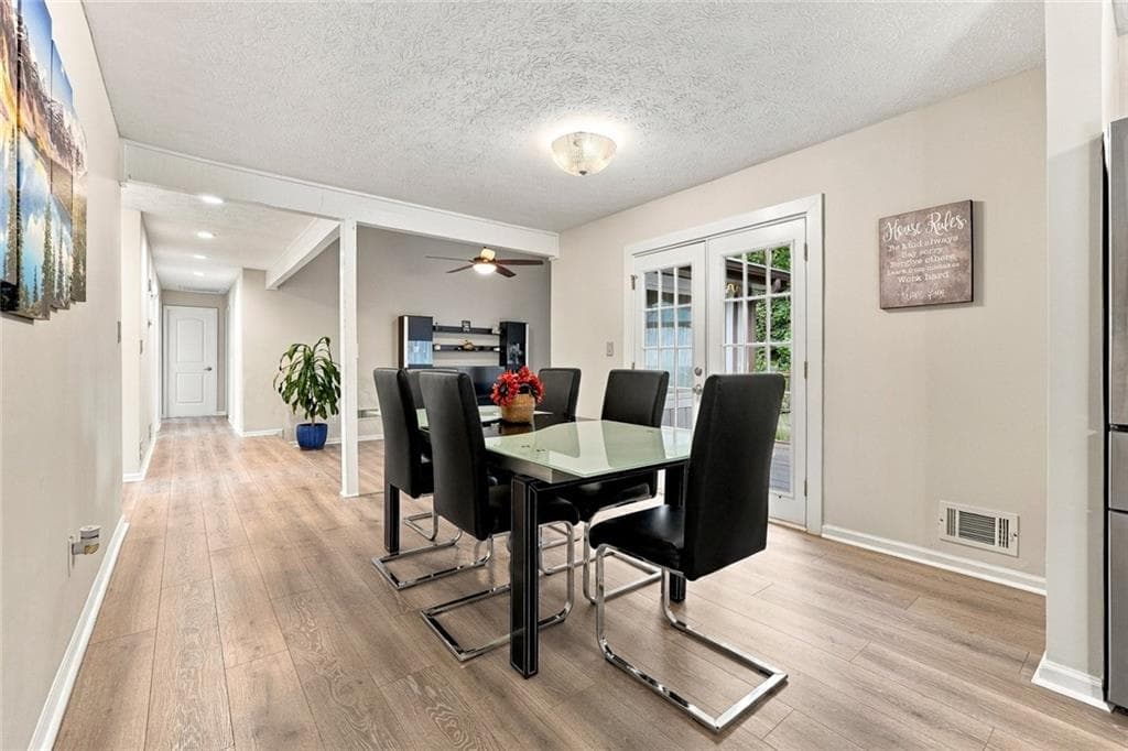 3 bedroom, 2 bathroom, 2,041 sq ft single family residence for sale at 2644 Royal Oak Court, Acworth, GA 30102 — photo 10