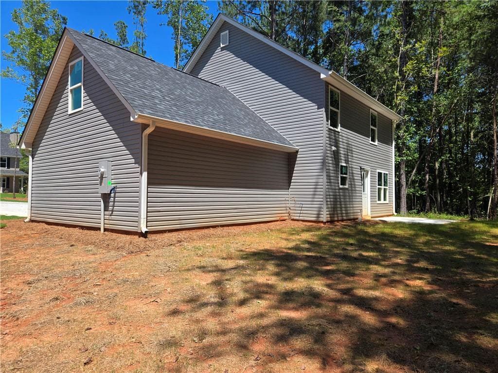 4 bedroom, 3 bathroom, 1,862 sq ft single family residence for sale at 2970 Cannon Bridge Road, Demorest, GA 30535 — photo 3
