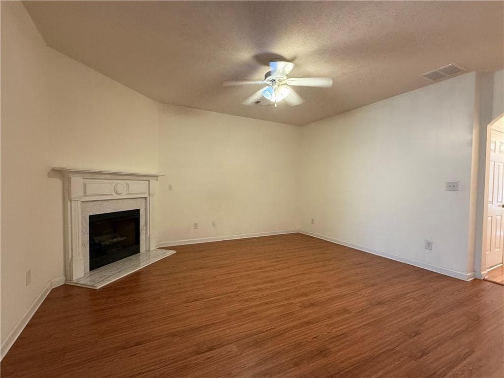 3 bedroom, 3 bathroom, 1,696 sq ft townhouse for rent at 3817 Grovemont Place, Duluth, GA 30096 for $1,995 a month — photo 8