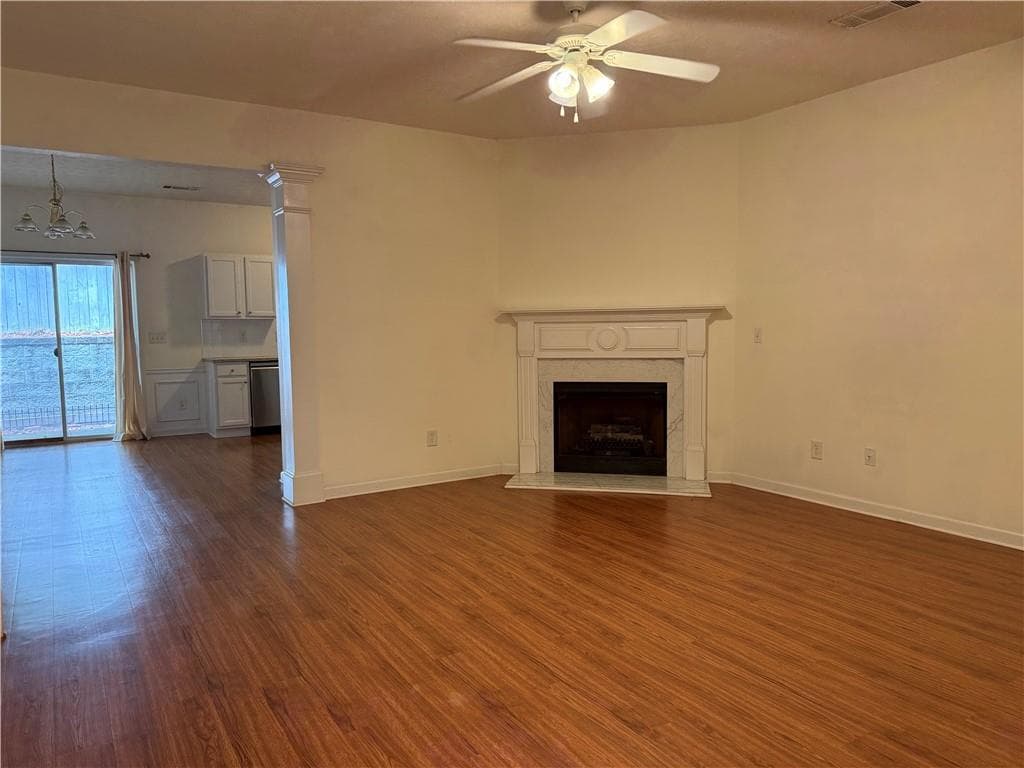 3 bedroom, 3 bathroom, 1,696 sq ft townhouse for rent at 3817 Grovemont Place, Duluth, GA 30096 for $1,995 a month — photo 9
