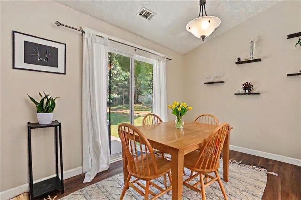 3 bedroom, 2 bathroom, 1,671 sq ft single family residence for sale at 275 Summerfield Crossing, Acworth, GA 30101 — photo 6