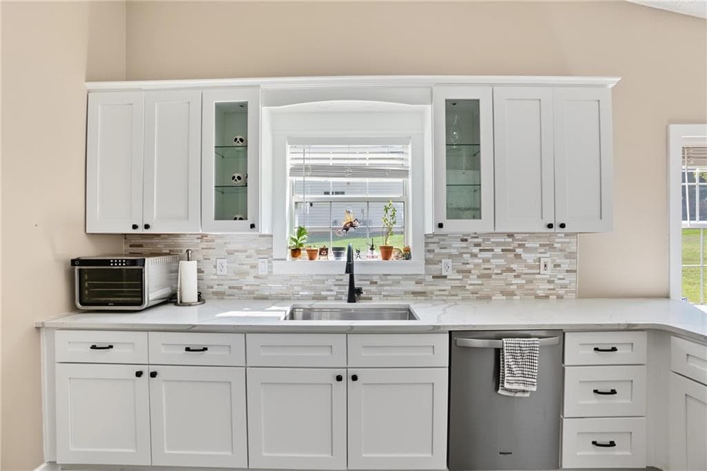 3 bedroom, 2 bathroom, 1,671 sq ft single family residence for sale at 275 Summerfield Crossing, Acworth, GA 30101 — photo 9