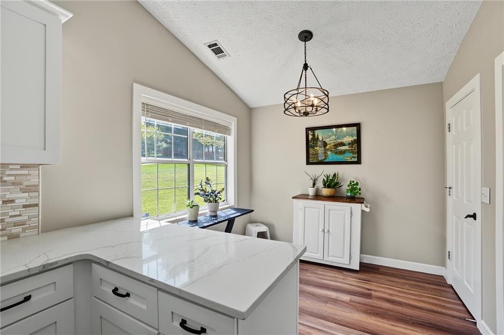 3 bedroom, 2 bathroom, 1,671 sq ft single family residence for sale at 275 Summerfield Crossing, Acworth, GA 30101 — photo 10