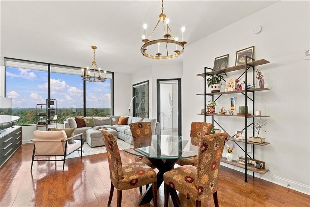 2 bedroom, 2 bathroom, 1,094 sq ft condominium for sale at 2828 Peachtree Road 1204, Atlanta, GA 30305 — photo 9