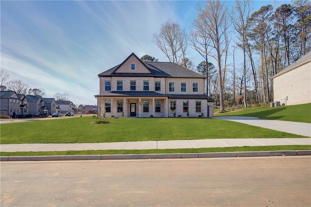 5 bedroom, 4 bathroom, 3,460 sq ft single family residence for sale at 621 Continental Drive, Mcdonough, GA 30253