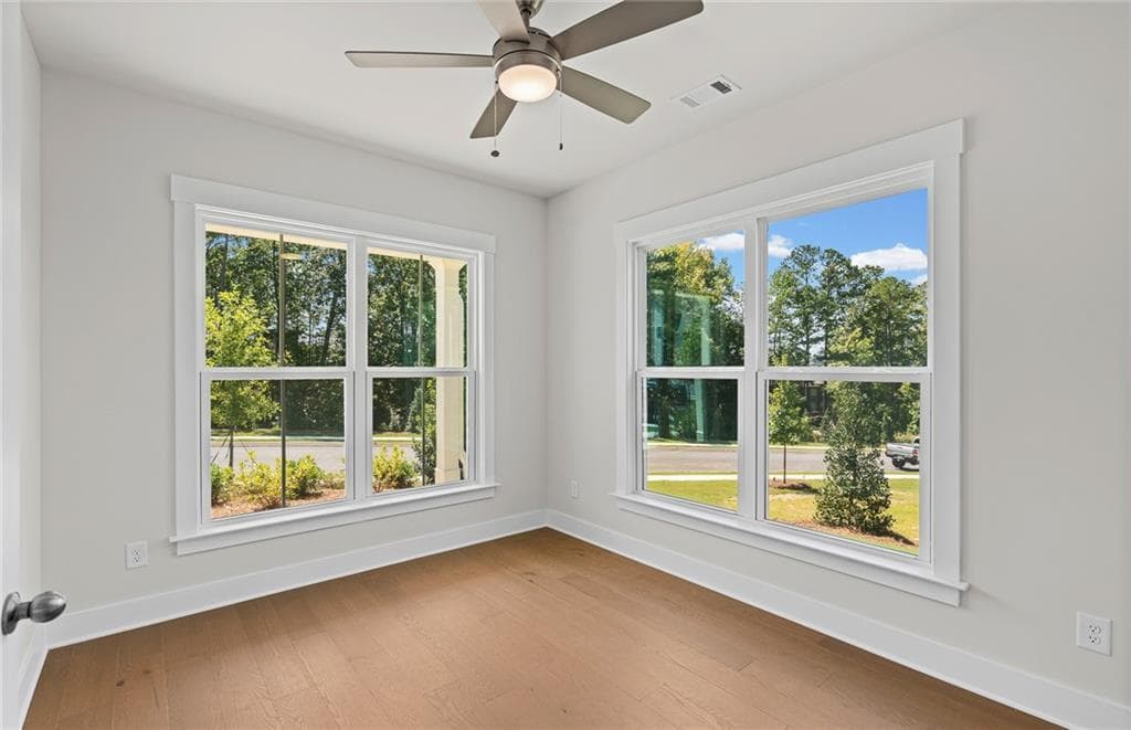 5 bedroom, 5 bathroom, 3,309 sq ft single family residence for sale at 1606 Waterchase Drive, Dacula, GA 30019 — photo 6