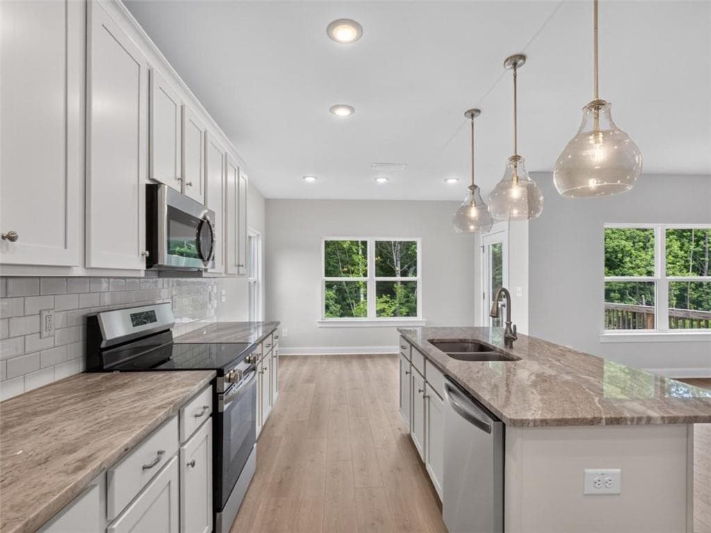 5 bedroom, 4 bathroom, 2,795 sq ft single family residence for sale at 479 Principal Meridian Drive, Dallas, GA 30132 — photo 9