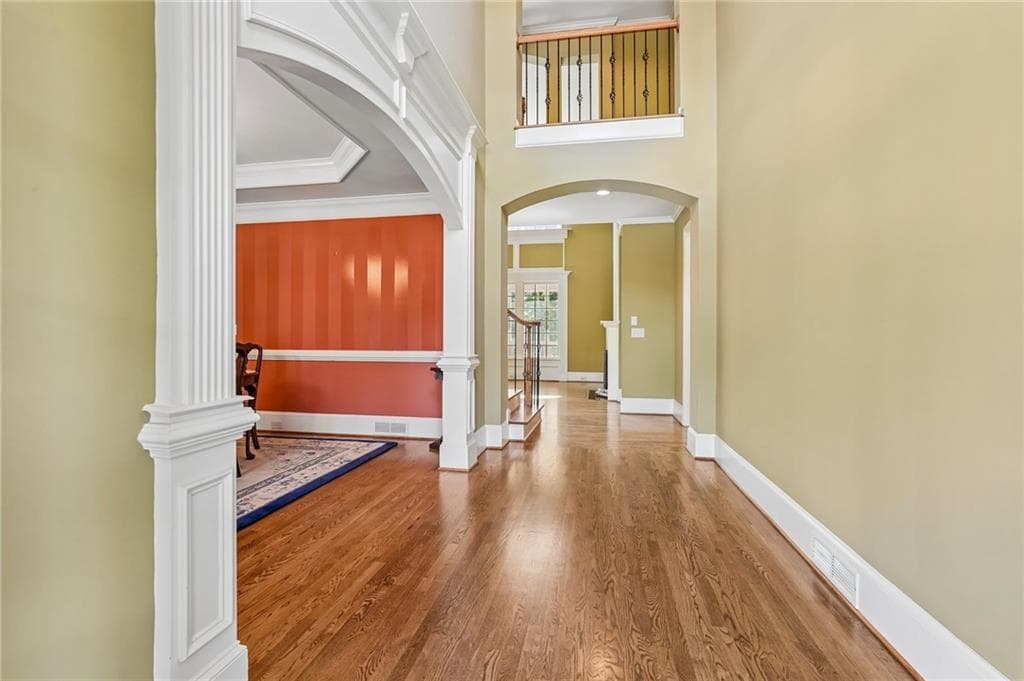 5 bedroom, 5 bathroom, 5,402 sq ft single family residence for sale at 205 Fairway Overlook Drive, Acworth, GA 30101 — photo 10