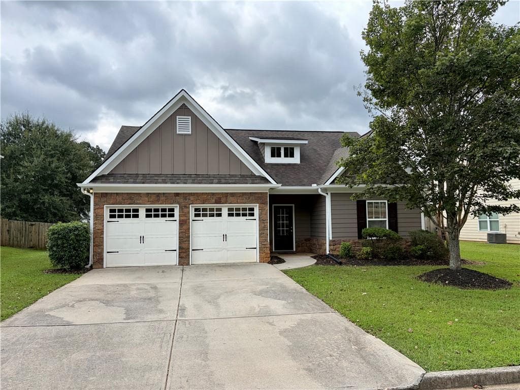 3 bedroom, 2 bathroom, 1,425 sq ft single family residence for rent at 66 Mercer Lane, Cartersville, GA 30120 for $2,100 a month