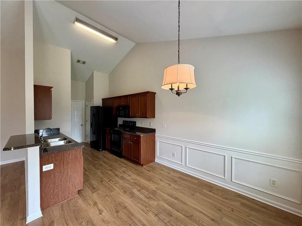 3 bedroom, 2 bathroom, 1,425 sq ft single family residence for rent at 66 Mercer Lane, Cartersville, GA 30120 for $2,100 a month — photo 8