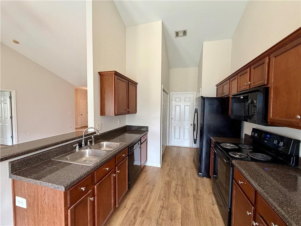 3 bedroom, 2 bathroom, 1,425 sq ft single family residence for rent at 66 Mercer Lane, Cartersville, GA 30120 for $2,100 a month — photo 10